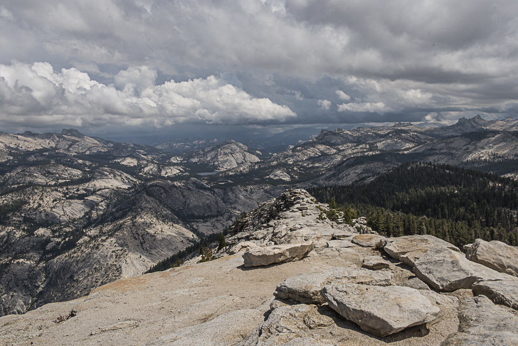 Yosemite-CloudsRest-DeGrazio-YExplore-JUL2015-3