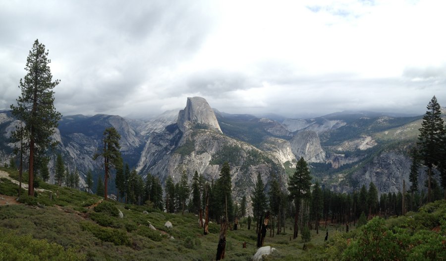 Yosemite-Panorama--HalfDome-YExplore-DeGrazio-Sep2014