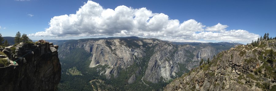 Yosemite-Taft-Point-Panorama-YExplore-DeGrazio-May2014